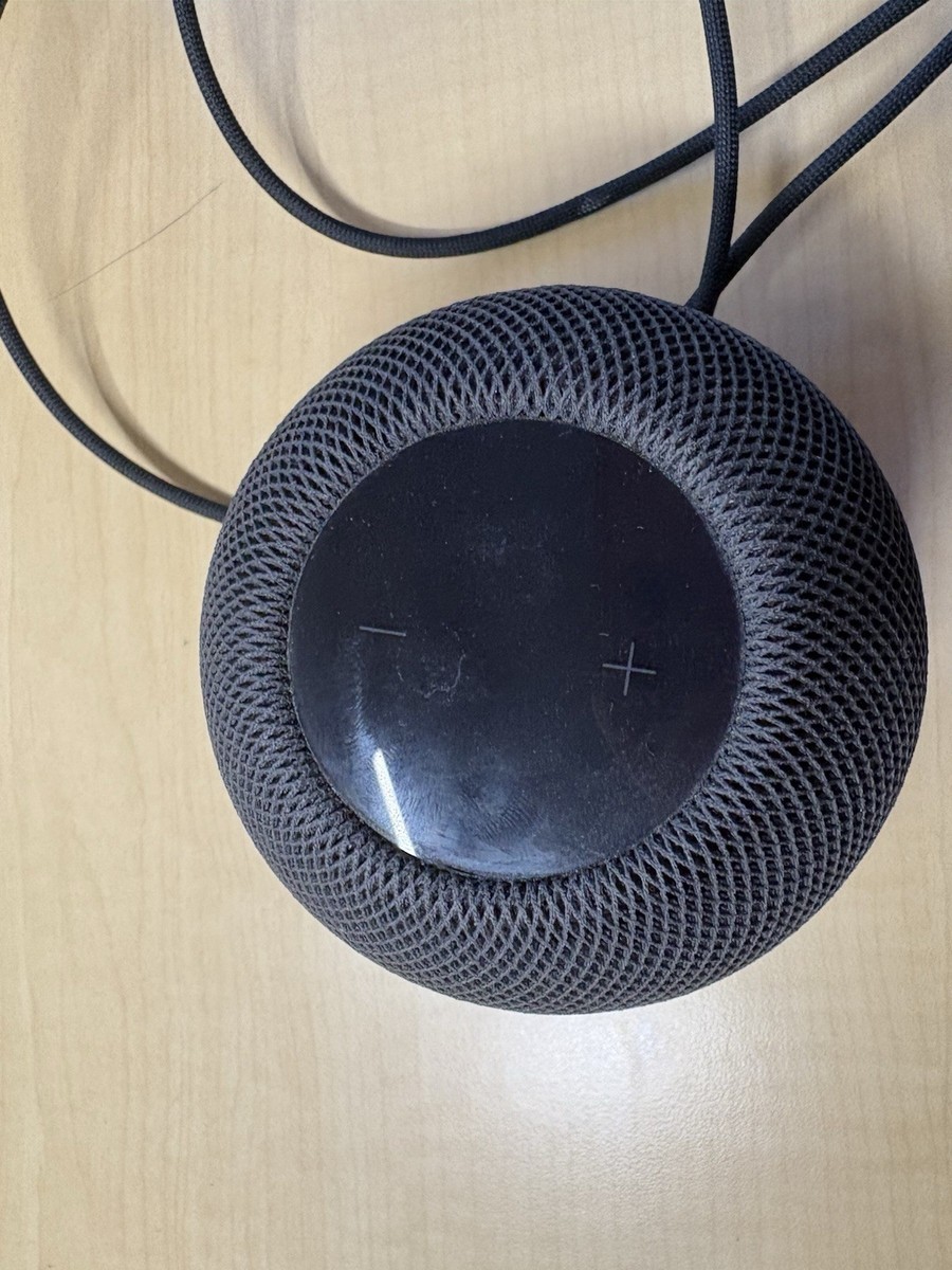 Apple HomePod Smart Speaker with Siri Voice Control