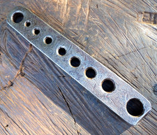 EARLY ROUND VINTAGE IRON NAIL BOLT FORMING HE...