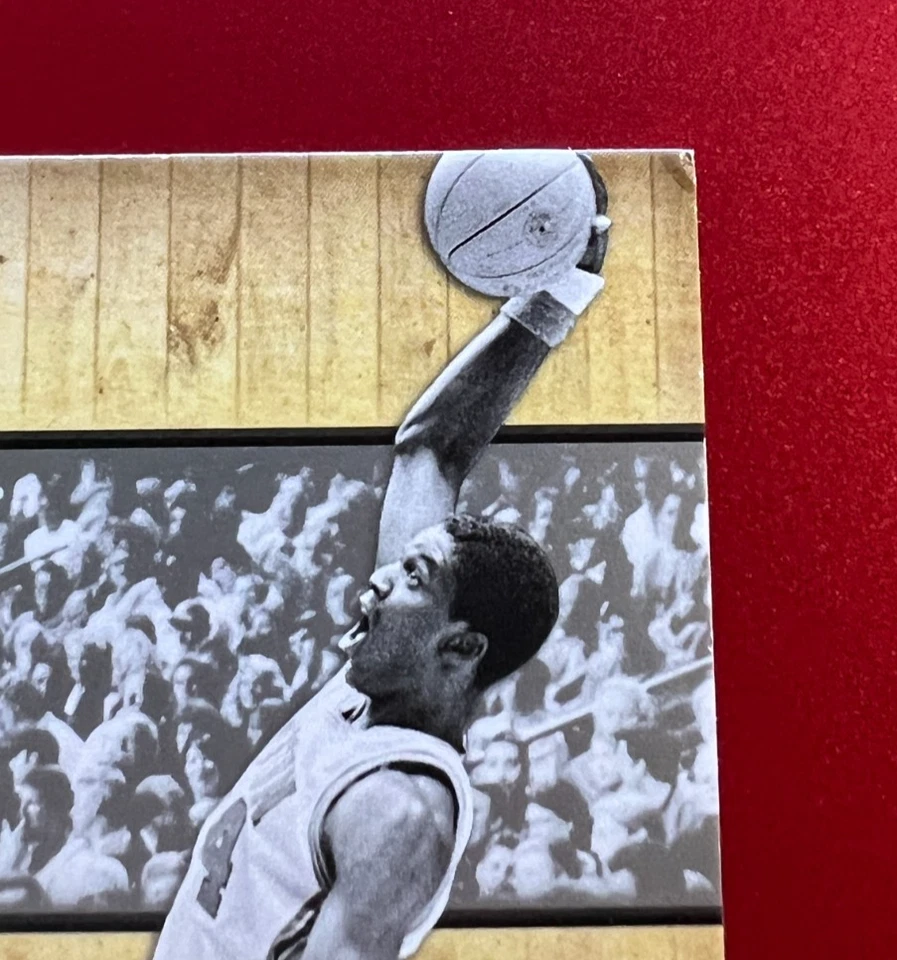 2009-10 Upper Deck Greats of the Game - Big Man on Campus Hakeem Olajuwon #115 - Image 4 of 4