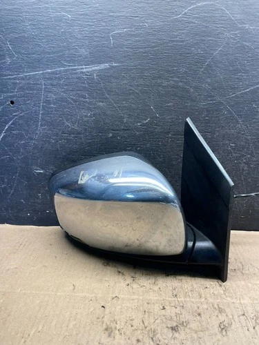 2011-2016 Chrysler Town Country Right Passenger Heat View Turn Door Mirror S8477