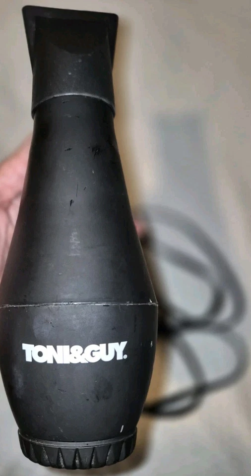 Secador de soplado profesional Toni&Guy modelo TG 6855 negro mate Foto 4 de 4