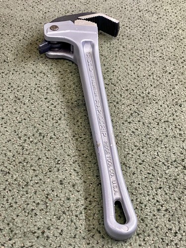 Ridgid 0207249 18" OAL 2-1/2" Aluminum Spring Loaded Jaw Pipe Wrench NOS - Picture 6 of 10
