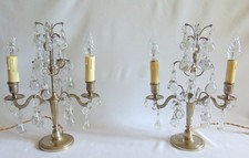 ANCIENNE PAIRE DE GIRANDOLES EN BRONZE ET PAMPILLES GOUTTES