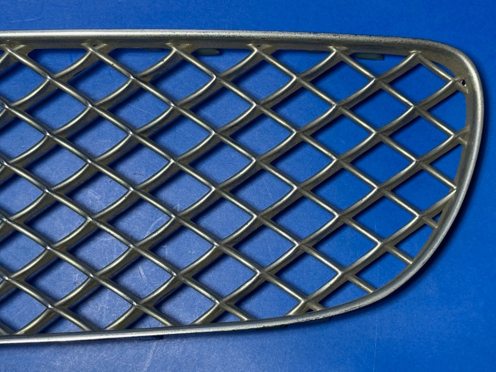 03 - 10 BENTLEY CONTINENTAL LOWER LEFT DRIVER BUMBER GRILLE CHROME 630888683 OEM
