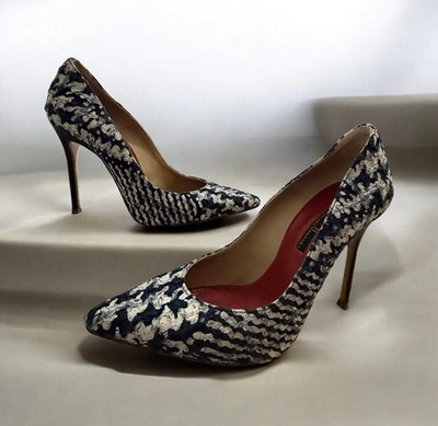 Carolina Herrera Elegant Women's Shoes   Blue and White, Size 37
