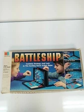 1984 Milton Bradley Battleship replacement parts white/ red pegs/ ships used