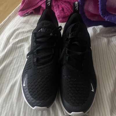 Size 5.5 - Nike Air Max 270 Black White