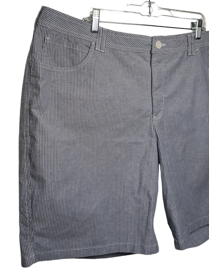 Pantalones Cortos Lee Riders Azul Rayas 20W Foto 2 de 4