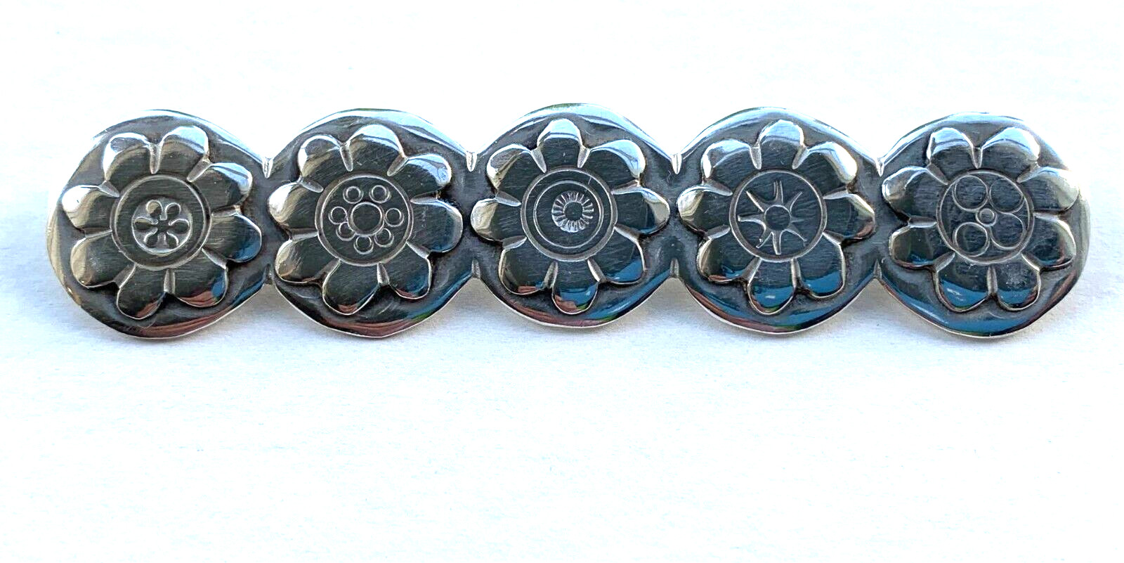 Rare Beautiful Native Ethnic Solid Sterling Silve… - image 2