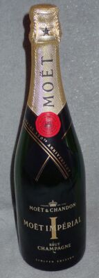 Moet Chandon Imperial Brut Champagne Limited  DUMMY EMPTY BOTTLE SEALED Display