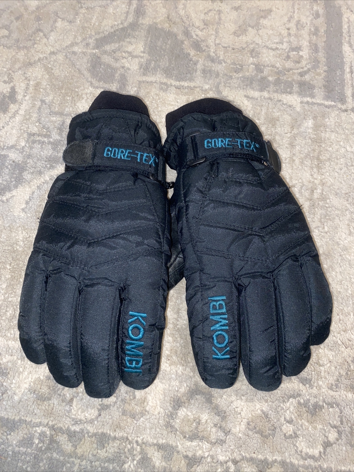 Kombi Gore Tex Insulated Black Gloves 