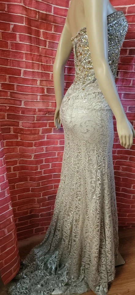 Vestido de baile para mujer Terani Couture talla 2 crema/plateado adornado con tren #C3 Foto 3 de 4