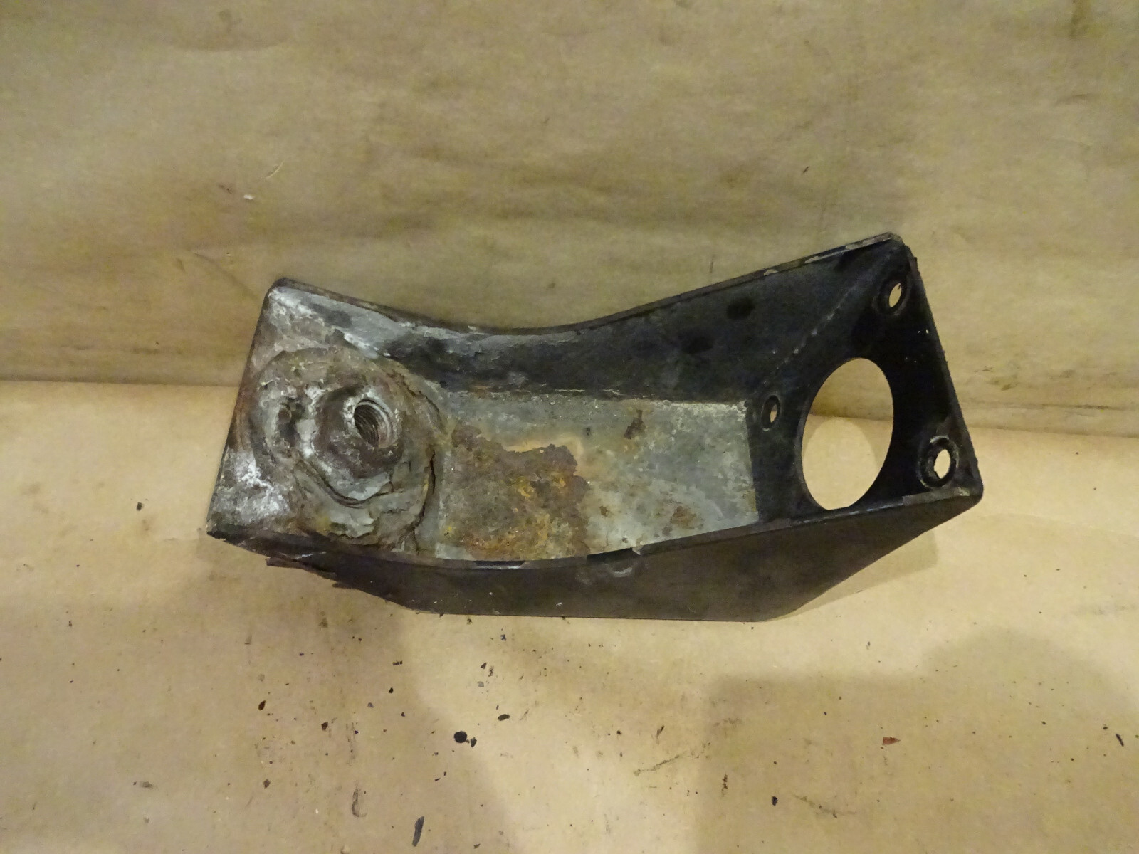 Lamborghini Diablo - Engine Mount/Support -P/N 001835941