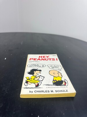 【中古】 Hey, Peanuts! / Charles M. Schulz Peanuts Paperback book Hey Peanuts! Charles M Schulz Collector