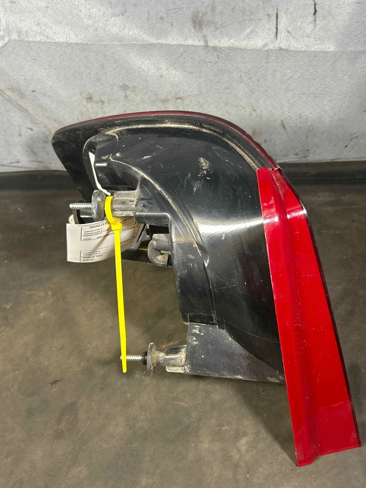 Fits 2011-2014 Dodge Avenger Right Tail Light OEM:5182522AG - Изображение 4 из 4