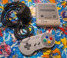 Super Nintendo SNES Mini Classic Console with 21 Games & Wireless Controller