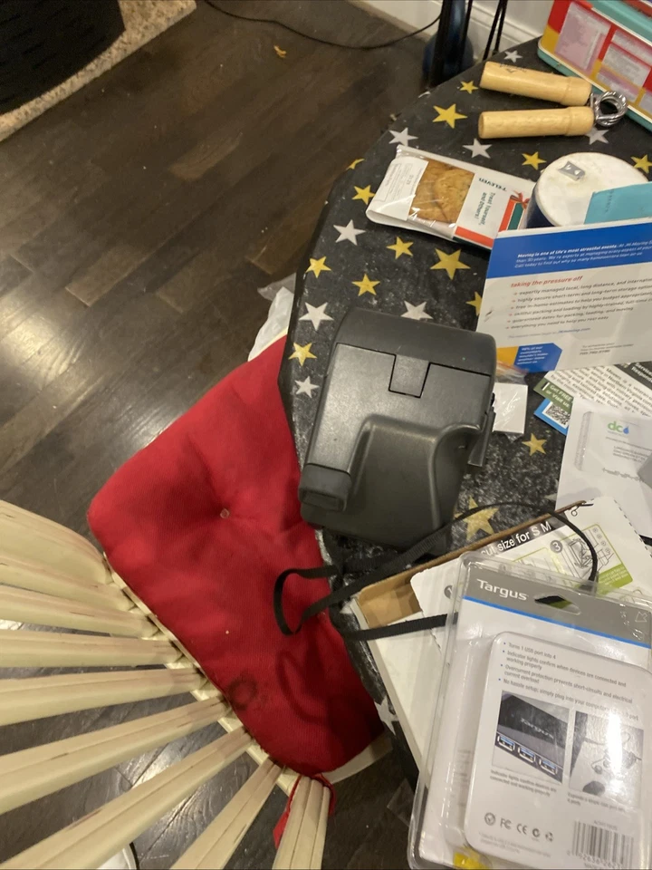 Targus Universal 33-in-1 Card Reader/Writer MultiCard USB 2.0 Reader w/USB Cable - Image 3 of 3