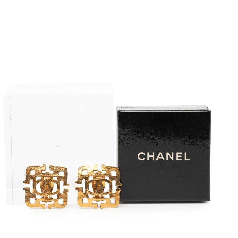 Auth CHANEL Watch CocoMark Vintage Square Gold Plated Women's Gold-tone thumbnail 5
