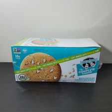 Lenny & Larrys Complete Cookie White Chocolat...