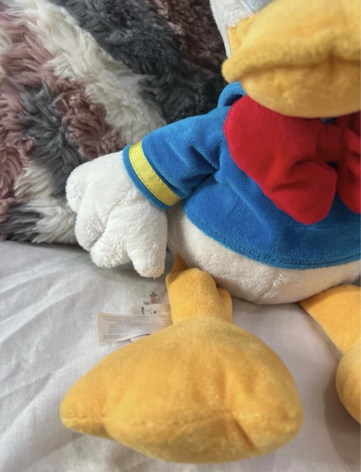 Disney Exclusive Donald Duck Plush | Medium Soft Toy | Very Good Condition - Image 3 of 4