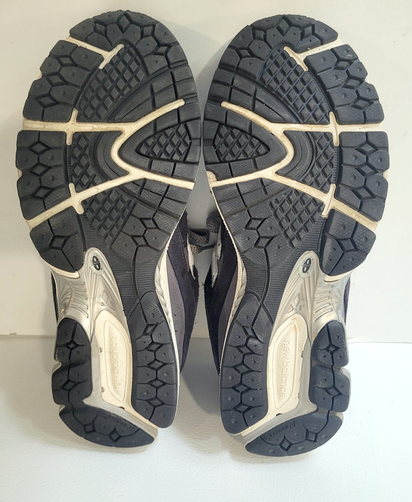 New Balance 2002R Eclipse Raincloud Sneakers M200… - image 7