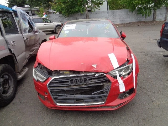 Used Rear Right Door Interior Trim Panel fits: 2018 Audi A3 Grade A Foto 2 de 4