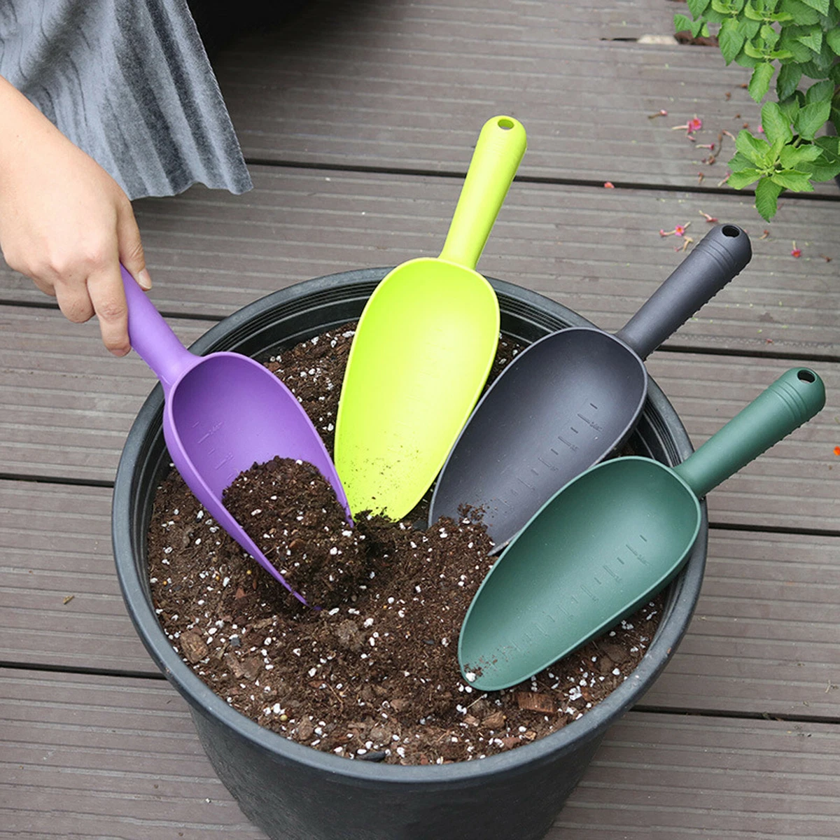 Dirt shovel best sale