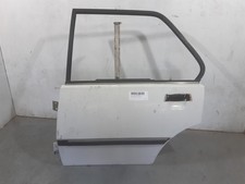 Porte arrière et accessoires Renault R18