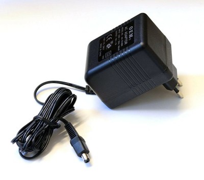 Stecker-Netzteil 12V AC/AC ~ Wechselstrom!!! 500mA Netzgerät Trafo 0,5A Adapter