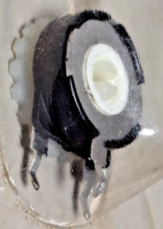 Vintage Archer Printed Circuit Potentiometer 1 Meg OHM/Cat. No. 271-229 - Image 2 of 2