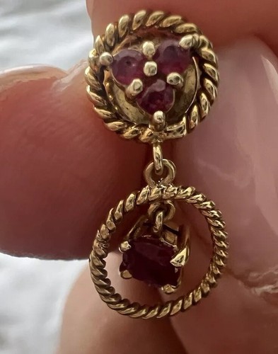 Beautiful Midcentury 14K Ruby Gold Chain Dangle Earrings/ 3.16Grams - Picture 7 of 9