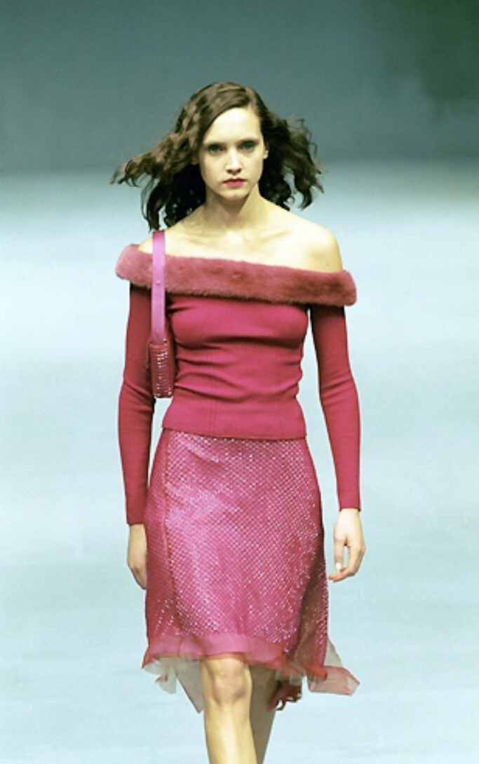 Blumarine RUNWAY F/W 1999 Red Wool Mink Collar Sweater IT 42