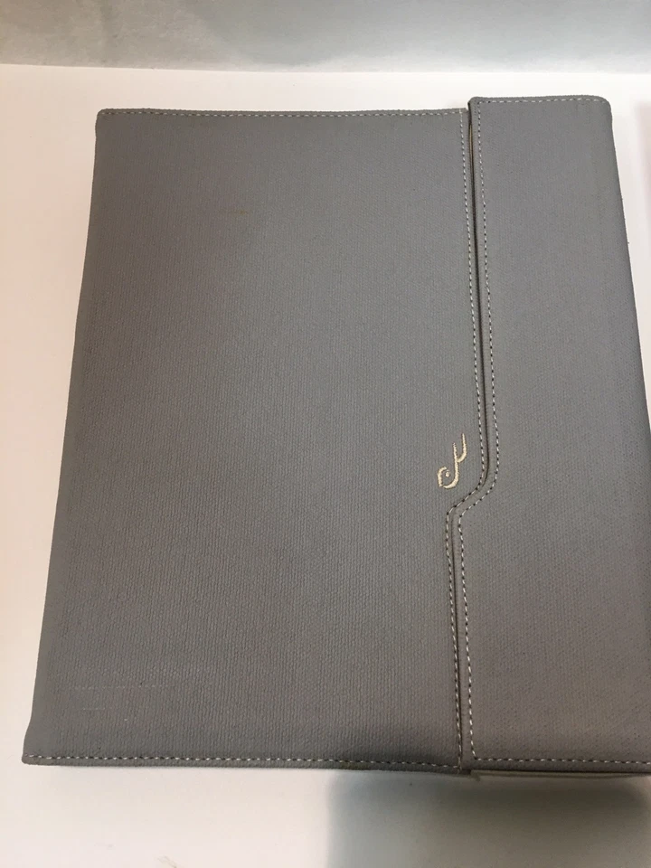 Rocketfish Spectator Tablet case for Apple iPad 2 & 3 color option - Image 2 of 4