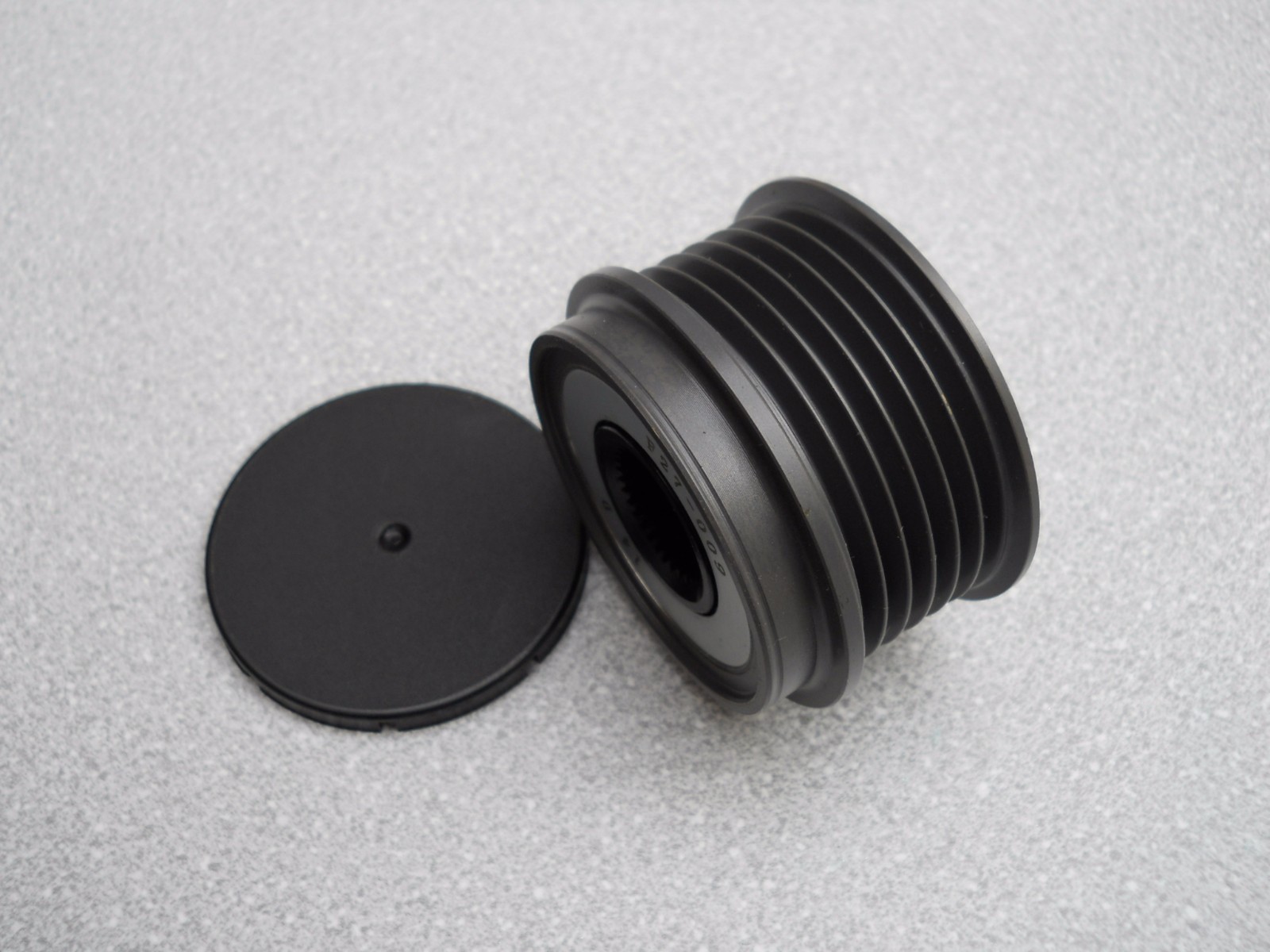 06P118 ALTERNATOR CLUTCH PULLEY for Volvo S60 2.0 2.4 2.5 T 2.3 T5 2.4