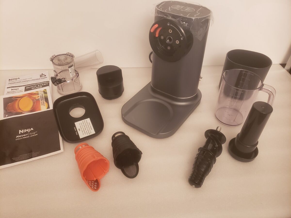 Ninja JC151 NeverClog Cold Press Juicer Powerful Slow Juicer w Pulp Control