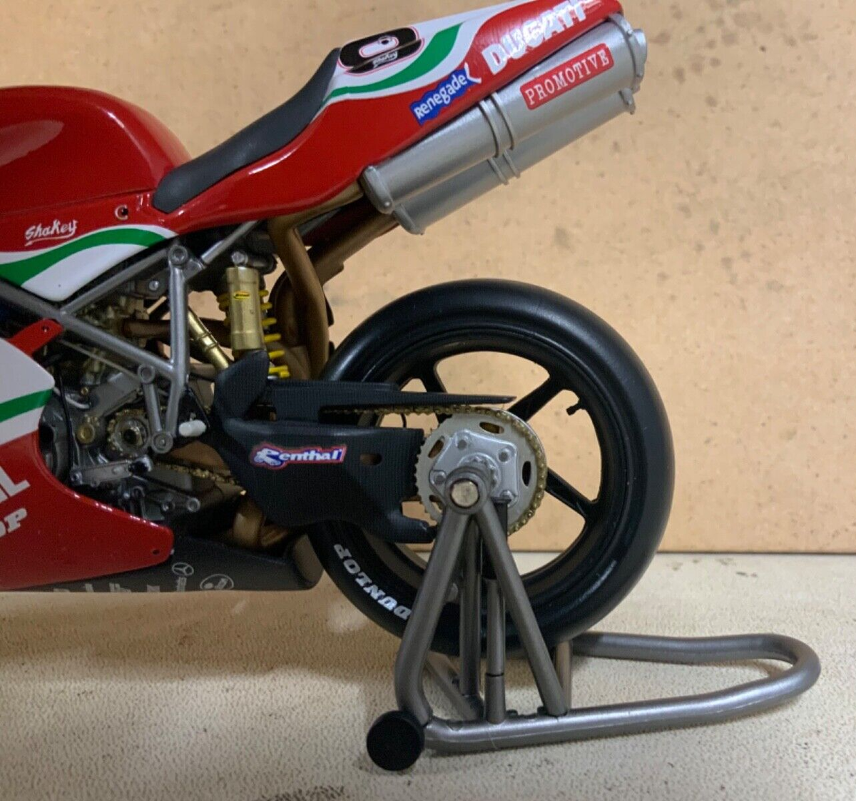 2002 MINICHAMPS SHANE SHAKEY BYRNE BSB DUCATI 998R TEAM 2002 MINICHAMPS SHANE SHAKEY BYRNE BSB DUCATI 998R TEAM
