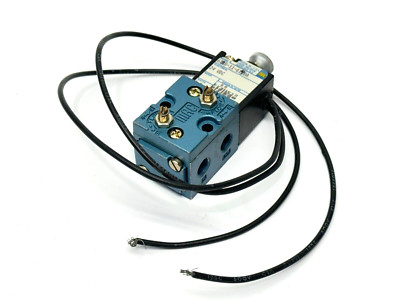 Mac Valves 612B-11-614BA Solenoid Valve 4-Way 24VDC 8.5W