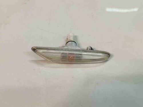 BMW 5 E60 Kotflügelblinker vorne links 7165741 3.00 Diesel 2007 31755905