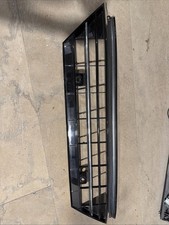FOR VW TIGUAN R-LINE 16 - 20 FRONT BUMPER LOWER CENTER GRILLE WITH PDC HOLE