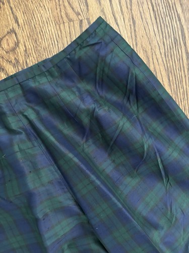 1990’s Talbots Black Watch Plaid 100% Silk High Waist Flat Front Pants Size 8 - Picture 8 of 8