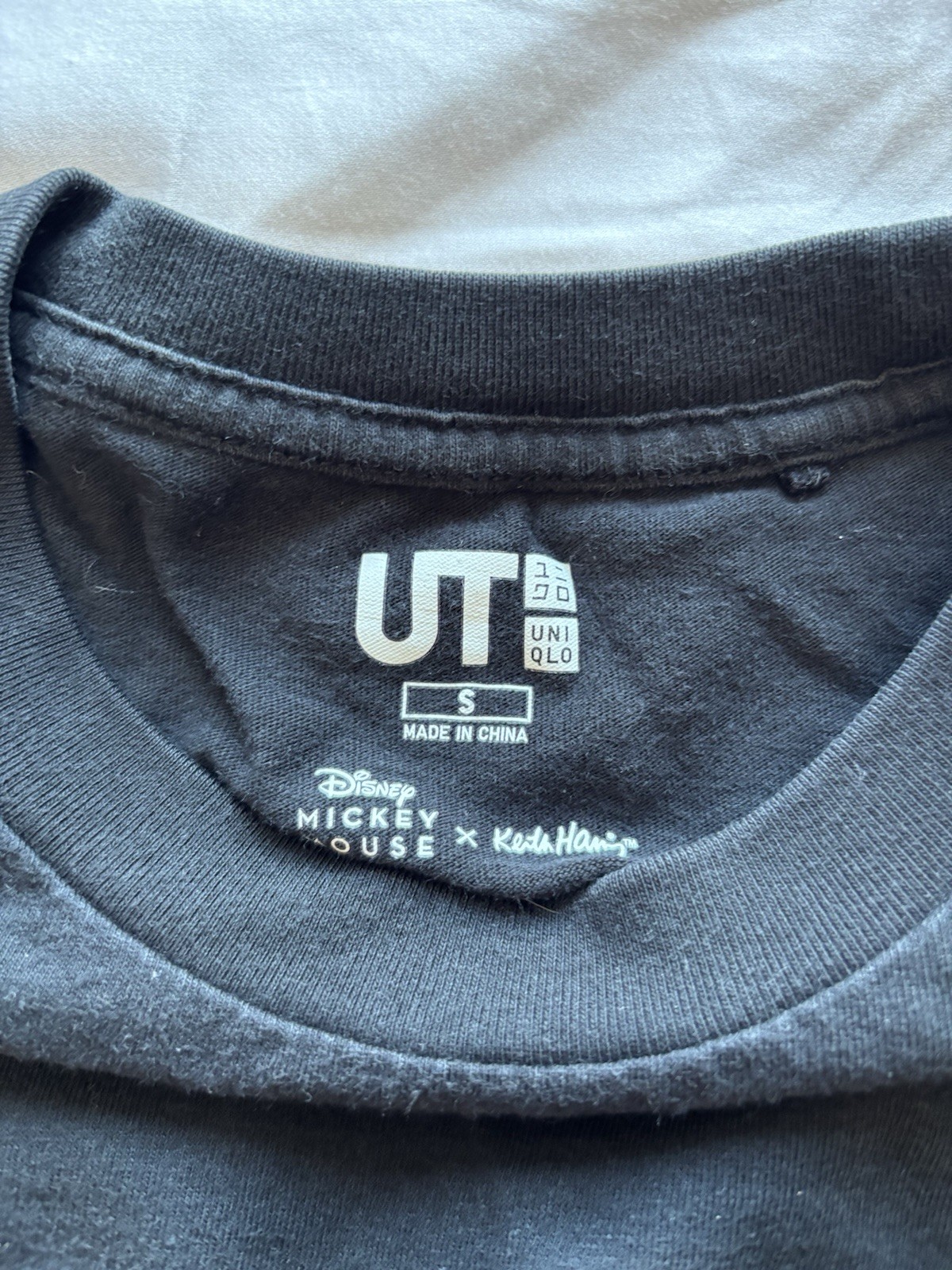 Uniqlo UT Disney Mickey Mouse x Keith Haring Black T-Shirt Size S thumbnail 3
