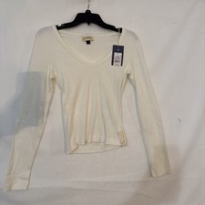NWT Women's V Neck White Sweater - Universal Threads Small