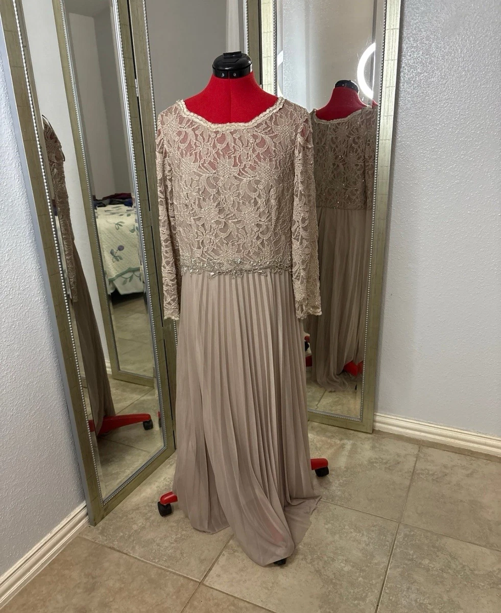cowl dress long Kerilyn Ruched Cowl Neck Maxi Dress in Navy main image 0