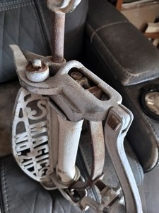 Very Rare Magic No.211 Old Clothes Hand Wringer Washing Machine Antique