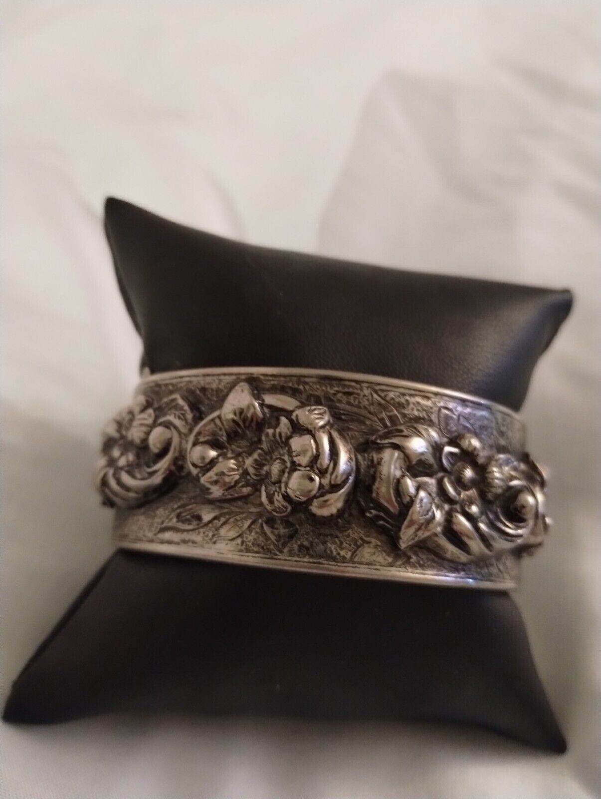 Vintage Silver Tone Cuff Bracelet Signed Coro Wit… - image 1