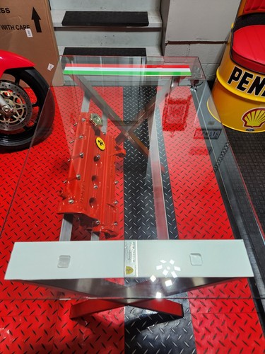 Ferrari 308 Mondial V8 right side engine valve Table - Handcrafted Unique - Picture 3 of 14