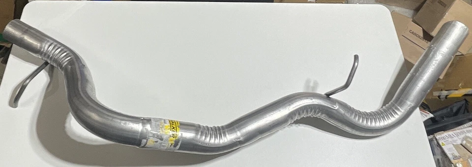 Tubo trasero Walker 54382 para Chevy Avalanche Suburban Yukon Chevrolet Tahoe GMC Foto 3 de 3