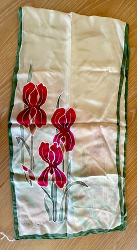 NWT HandPainted Silk Scarf by Margaret Magill "Red Iris on Beige" Signed 15x60" - Picture 13 of 13