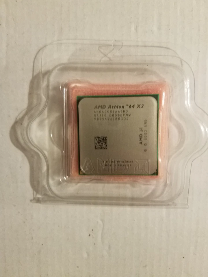 AMD Athlon 64 X2 4200 2 Core 1M L2 Cache 2.2 GHz Socket AM2 CPU ADO4200IAA5DO - Image 4 of 4