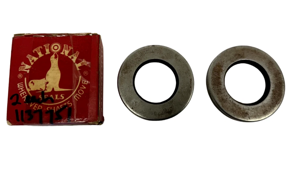 1946-1951 Chrysler New Yorker Saratoga Windsor Rear Axle Outer Seal 1137751 NOS. - Image 2 of 4